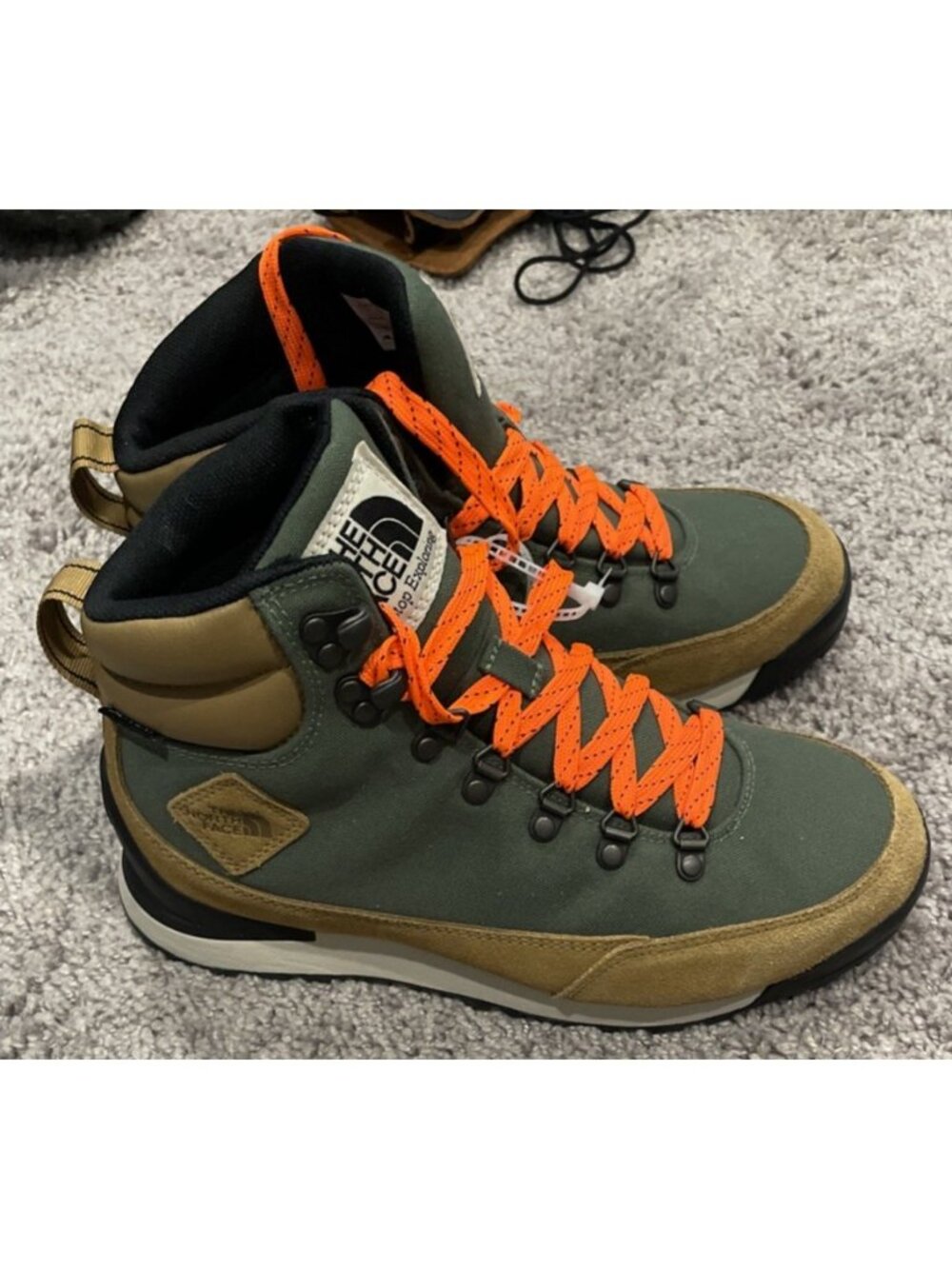 North Face Back-To-Berkeley IV Textile Lifestyle Waterproof Boots womens 8.5 NEW